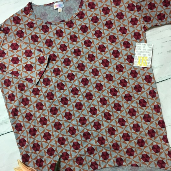 LuLaRoe Tops - LuLaRoe Irma Tunic Top Heather Gray Geometric Print Dolman Sleeve NWT XXS